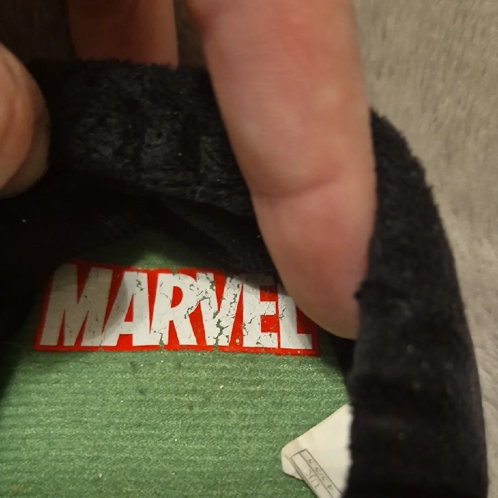 Marvel Kids Hulk Plush Slip-On Slippers - Green and Black